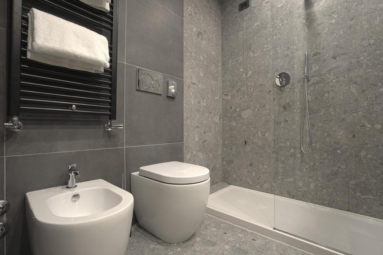 ליסונה Hotel Motel Ascot מראה חיצוני תמונה