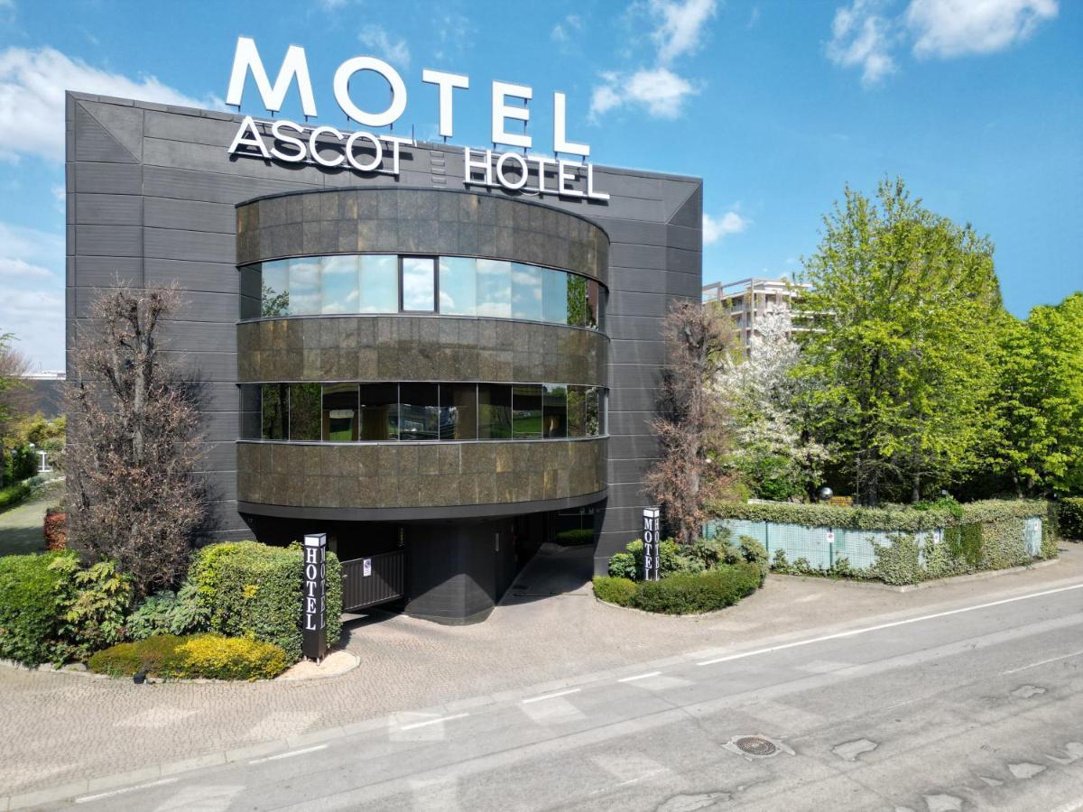ליסונה Hotel Motel Ascot מראה חיצוני תמונה